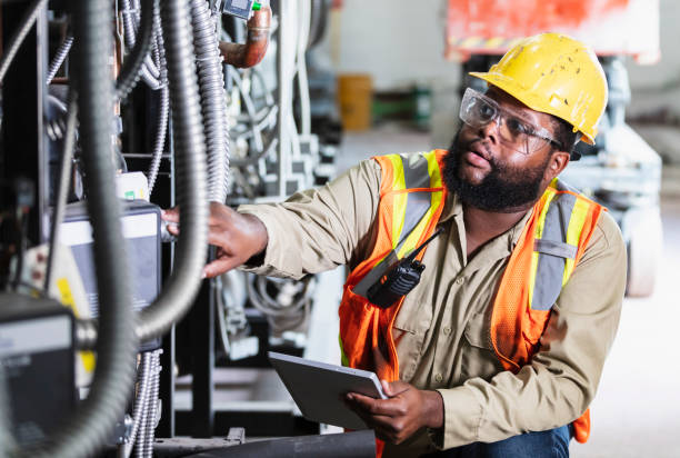 Best Circuit Breaker Repair  in Cumberland, WI